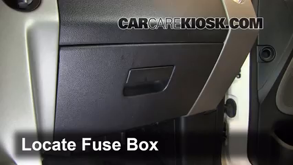 2006 lincoln mark lt fuse box location